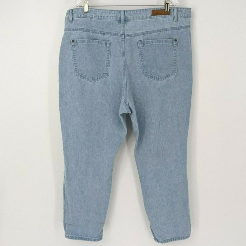 Liquor N Poker Curve 18 Light Wash Blue Distressed Jeans 100% Cotton Plus Size - Picture 13 of 13